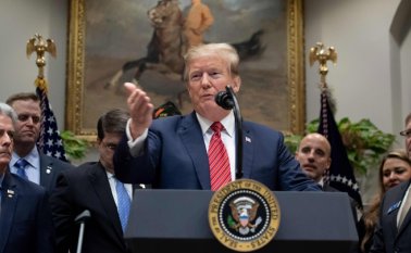 El presidente Trump está furioso por las investigaciones parlamentarias iniciadas en su contra. AFP