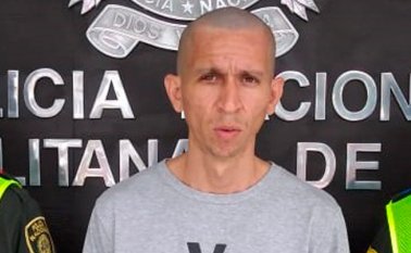 Cristian Eduardo Guate Sandoval, de 30 años. Policía