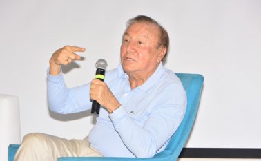 El pasado 30 de noviembre el Ministerio público ya había suspendido por tres meses y abierto una investigación al alcalde por golpear al concejal Jhon Claro durante una discusión. Colprensa