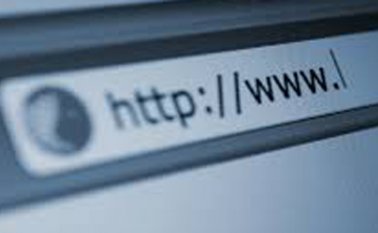 La primera página web de la historia se dedicó a ofrecer información sobre el proyecto de la WWW. Internet
