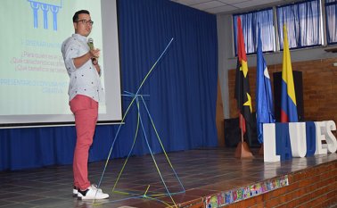 Geraldine León / La Opinión