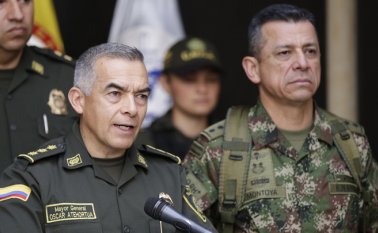 Óscar Atehortua, el director de la Policía Nacional, dijo que capturaron a seis integrantes de esta comunidad con elementos para atacar a la Fuerza Pública.
Colprensa