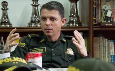 El general Juan Carlos Buitrago, director de la Policía Fiscal y Aduanera, dijo que en un cambio de estrategia le están poniendo el ojo a los grandes contrabandistas del país.
 Juan Pablo Cohen