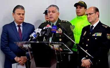 En Colombia, en acciones realizadas en Cali y Tuluá, ambas en el suroeste, y en Bogotá y Medellín, la Policía detuvo a siete personas pedidas en extradición por España. EFE