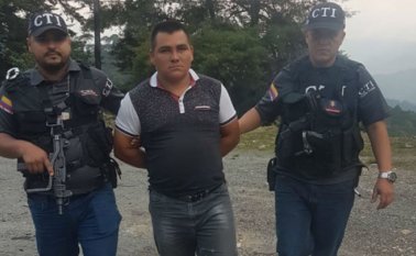 El menor implicado reconoció el hecho y declaró que el concejal le pagaba entre $50.000 y $60.000 diarios por vender la marihuana, según la Fiscalía. Tomada de Twitter