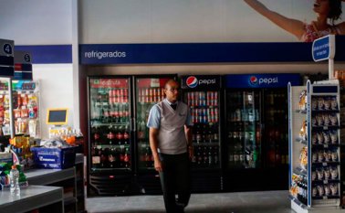 Se estima que por el masivo apagón hubo pérdidas diarias de 200 millones de dólares. Archivo La Opinión