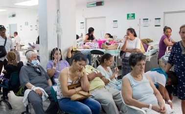 Las deudas que mantiene el Estado con los centros de salud crecen a diario. Las urgencias del Hospital Universitario Erasmo Meoz, tanto infantil como de adultos, han sido las más afectadas por la crisis migratoria. Alfredo Estévez