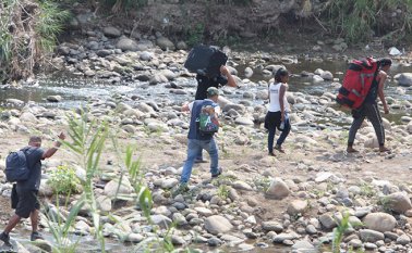 Hay violación de derechos humanos. La Opinión