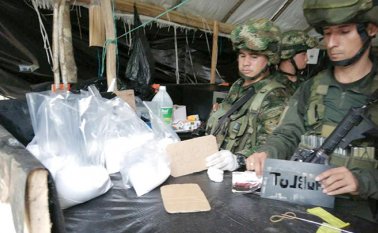 Conformados por 36 estructuras rústicas en medio de la maleza al servicio del narcotráfico del frente Juan Fernando Porras Martínez del Eln. Cortesía