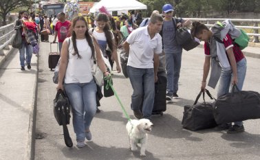 Al ingresar a Colombia, los venezolanos deben tramitar un certificado que expide el Ica. Cortesía
