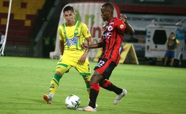 En el estadio Alfonso López. Colprensa