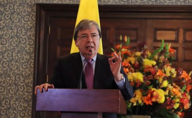 El canciller colombiano dijo que el Grupo de Lima renueva el llamado a la Fuerza Armada Nacional de Venezuela para que manifieste su lealtad a Juan Guaidó. Cancillería Colombiana