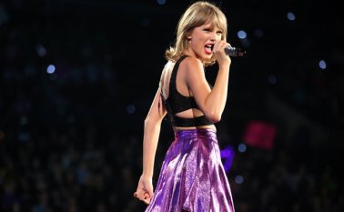 Taylor Swift superó el récord Ariana Grande. AFP