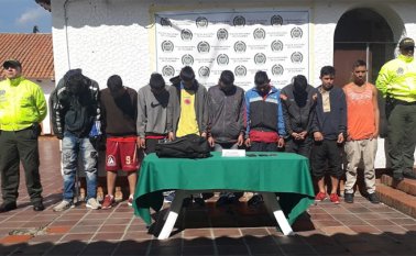 El grupo fue sorprendido en flagrancia cometiendo un robo en el sector El Matadero de Chinácota. Policía Nacional