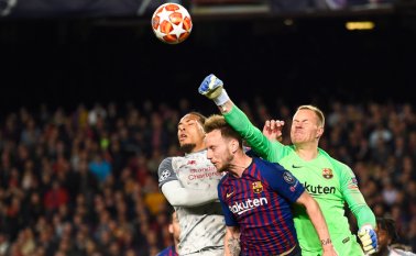 El imperturbable portero alemán, de 27 años, tiene mucho que ver en la excelente campaña del Barça. AFP