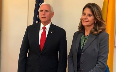 El vicepresidente de Estados Unidos, Mike Pence, felicitó a Colombia por el “importante progreso” en la lucha contra el narcotráfico en su país, en una reunión con su homóloga, Marta Lucía Ramírez, en Washington. Vicepresidencia de Colombia