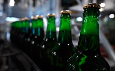 El alcohol causa además un riesgo elevado de desarrollar numerosas enfermedades, como patologías digestivas y cardiovasculares así como algunos cánceres. AFP