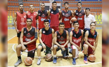 El quinteto rojinegro de la categoría Sub-20 tiene el reto de emular a su par femenino quien obtuvo el cupo hace dos semanas. César Obando y Mario Franco