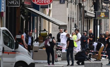 El paquete contenía "tornillos y pernos", indicó a la AFP una fuente policial. AFP