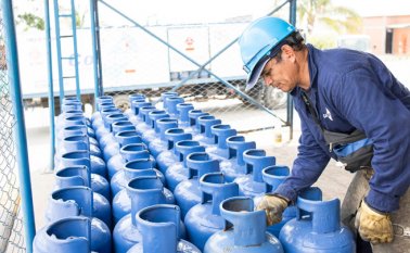 Con esta medida se atendieron tres retos principales: abastecimiento, crecimiento de la demanda y atención a la informalidad. Archivo