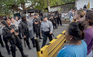 Las madres de los detenidos han escenificado varias manifestaciones solicitando información de sus hijos. EFE