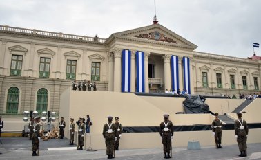El terremoto, según las autoridades salvadoreñas, habría sido sensible en Guatemala, Honduras, Nicaragua y hasta en Costa Rica. AFP