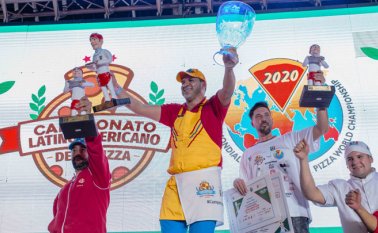 Eduardo Castro abrió en Colombia hace años su primer restaurante, un negocio que se expandió hasta abarcar siete pizzerías a día de hoy. EFE