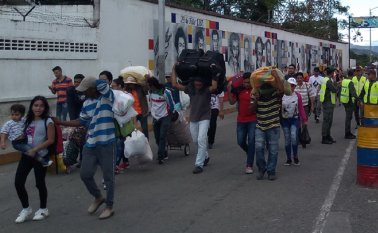 La Opinión