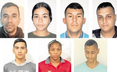 Los detenidos aprovechaban su cercanía para intimidarlas Cortesía