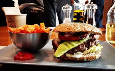 Los pacientes con sobrepeso, en muchos casos, también sufren un estrés adicional debido al maltrato, el abuso y la estigmatización, factores que pueden terminar, incluso, en un cuadro de depresión. Pixabay / Referencial