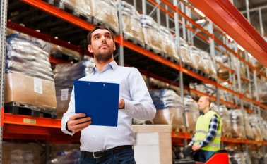 Los asesores de empresas recomiendan a los emprendedores hacer proyecciones a mediano plazo con sus ideas de negocio, luego de los primeros cinco años pueden analizar el desempeño de sus negocios e ir agregando nuevos retos a las compañías. Cortesía