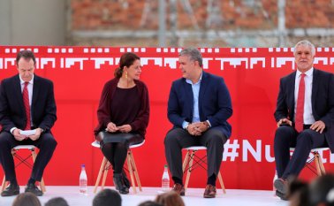El gerente del Metro de Bogotá, Andrés Escobar; la vicepresidenta, Marta Lucía Ramírez; el presidente, Iván Duque; y el alcalde de Bogotá, Enrique Peñalosa. Colprensa