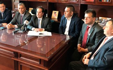 En agosto del año pasado, el senador Andrés Cristo, junto con los demás miembros de la bancada de congresistas de Norte de Santander presentó el proyecto para crear el Fondo para el Desarrollo Integral y Reactivación Económica del área Metropolitana de Cúcuta. Archivo La Opinión