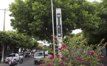 La fase sancionatoria de las fotodetecciones electrónicas empezó en la intersección de las avenidas Cero y Diagonal Santander. La Opinión