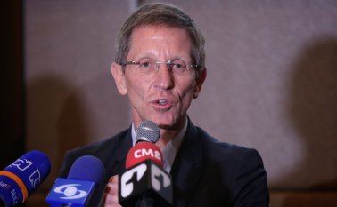 Archila aseguró que para poder dar las órdenes a la  Interpol de iniciar una persecución internacional, se tiene que ir cumpliendo los protocolos nacionales.  Colprensa