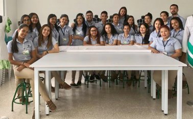 Aprendices de Diseño para la industria de la moda Sena. Cortesía