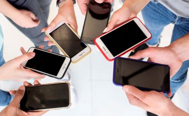 Un 45 % de los encuestados están contentos con el paquete de datos que tienen. La medición incrementó 12 % respecto a 2018 y es consecuencia de una mayor cobertura 4G y una mejor oferta de planes. Freepik