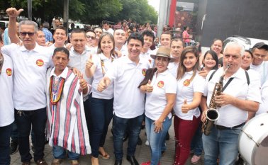 Alfredo Estévez y Cesar Obando