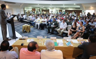 Magistrados del Consejo Nacional electoral (CNE), representantes de la Fiscalía, la Procuraduría y la Contraloría General de la República, en compañía de las autoridades locales y regionales, lideraron un foro ayer, en Cúcuta, sobre las alertas que pesan para las elecciones de octubre. César Obando