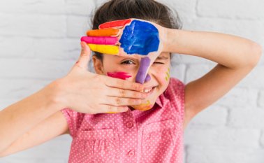 Los períodos de crecimiento son alimentados por una delicada interacción de hormonas, genética y nutrición. Freepik.es