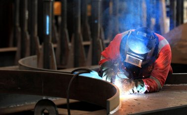 El astilleron Harland and Wilff se alejó de los proyectos de construcción naval y se enfocó en la energía eólica. AFP