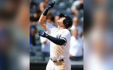 El beisbolista colombiano que juega en los Yankees de New York llegó a 18 home runs en la temporada y superó lo hecho por Orlando Cabrera en 2003. AFP