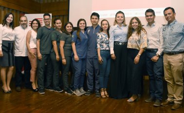 Adriana Corzo, Hugo Molina, Lorena Cárdenas, Álvaro Moreno, Angie Primiciero, María Inés Sánchez, Laura Téllez, Camilo Romero, Magaly Núñez, Xiomara Botía, Ángela Restrepo, Faber Peña y Jairo Gómez. Cortesía