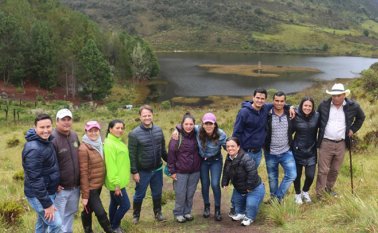 El alcalde de Cácota, Manuel Isidro Cañas, trabaja para proteger la laguna como epicentro del ecoturismo en la región.
 Cortesía