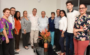 Yolanda Gallardo de Parada, Fernando Alvear, Leidy Johanna Tenorio, Ana Emilce Wilches, Alfonso Morales, Carlos Corredor Pereira, Betty Caicedo, Álvaro Sánchez, Janeth Vargas, Danilo Palacio y Shirley Ramírez Villamizar. Cortesía