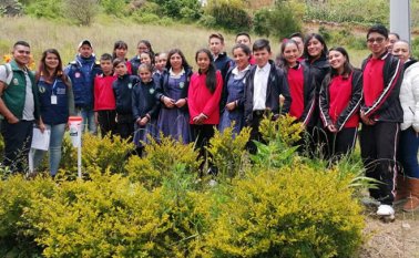 Estudiantes y docentes de 13 sedes escolares de la Institución Educativa Ortún Velasco de Cácota, hacen parte de la Red Local y Regional de Observadores Voluntarios del Clima.  Cortesía