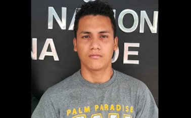 Policía para La Opinión