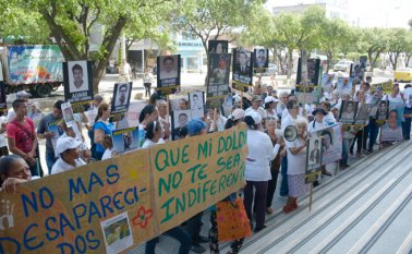 Los familiares de los desaparecidos reclamaron justicia en sus casos. Leonardo Oliveros
