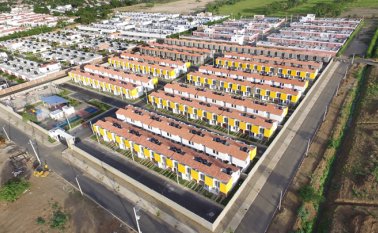 El Fondo Nacional del Ahorro fue la entidad encargada de entregar este crédito que financia hasta el 90 % del inmueble. Archivo