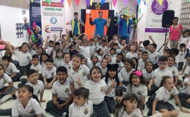 En la Biblioteca Pública José Ignacio Rangel de Los Patios, el equipo hizo este año la apertura del proyecto. Para ello, se invitó a un grupo de niños. Tomada de Facebook